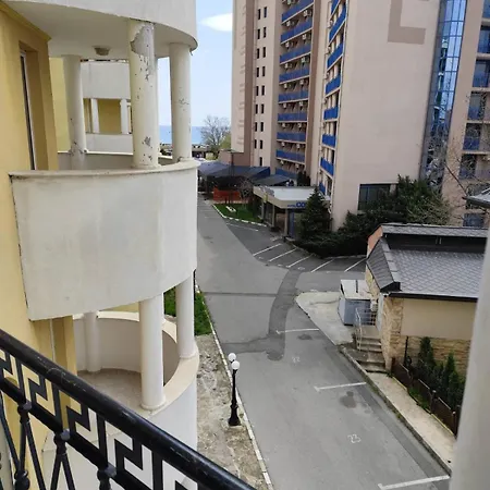 Victoria Residens Apartmens Апартамент *