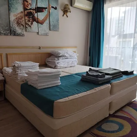 Victoria Residens Apartmens アパート *